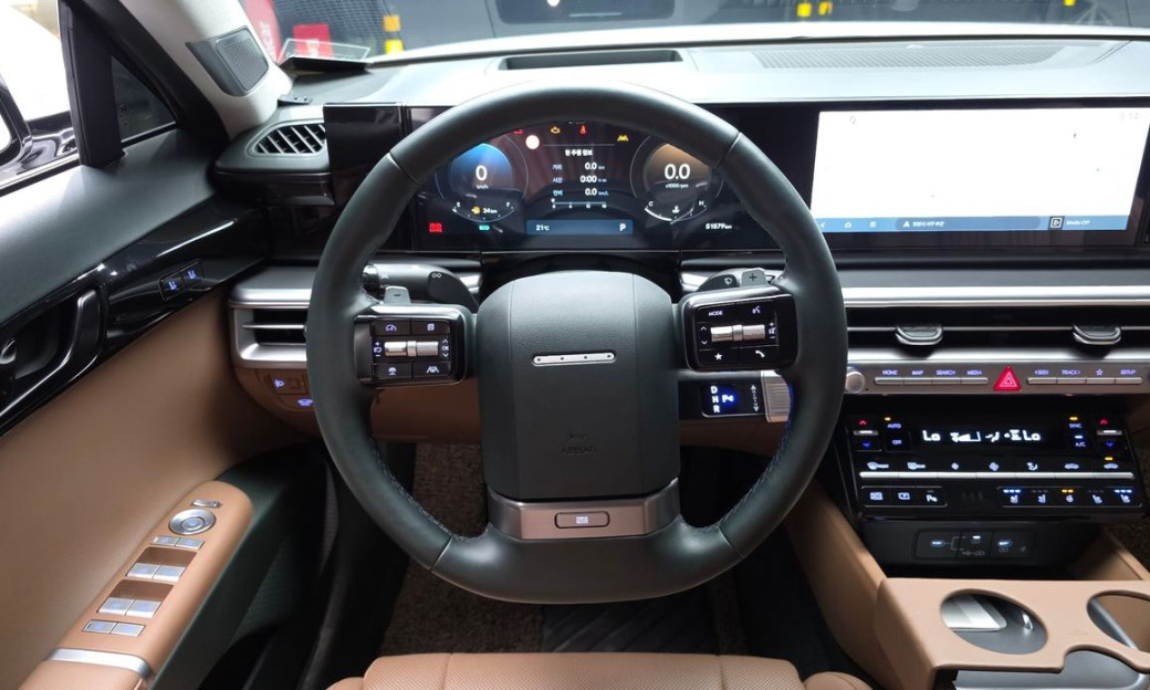 Hyundai Grandeur 2,5 Gasoline 2WD, 2025