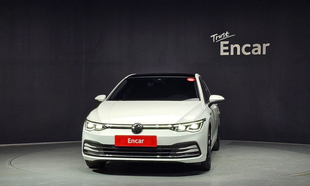 Volkswagen Golf 2.0 TDI Prestige, 2024