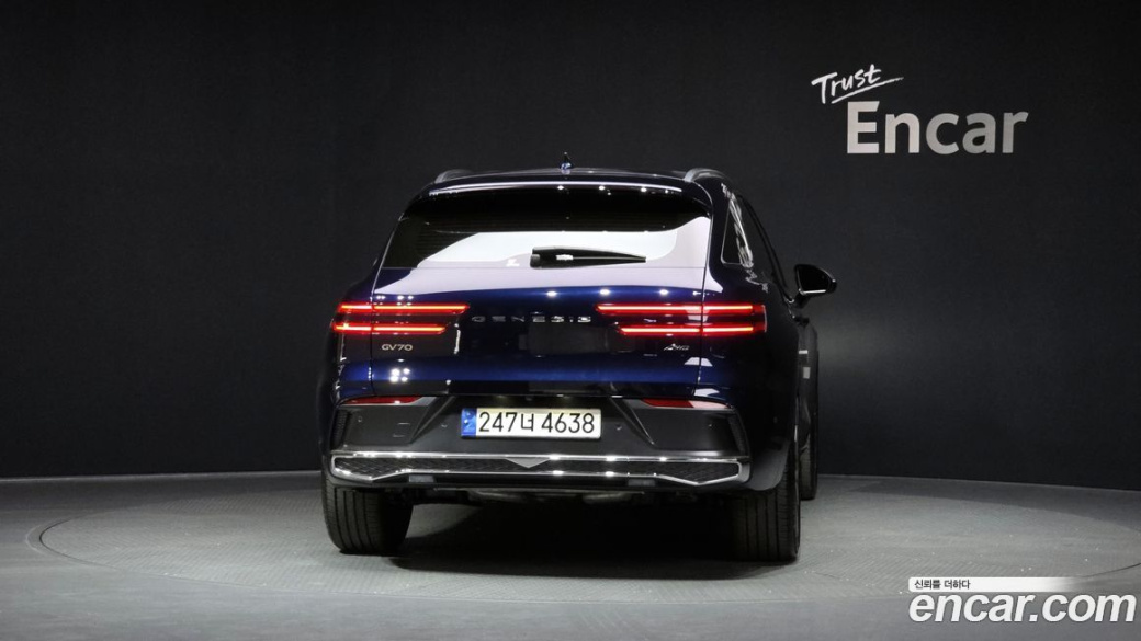 Genesis GV70 2.5T Gasoline AWD, 2025