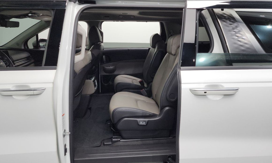 Kia Carnival 9-Seater Noblesse, 2025