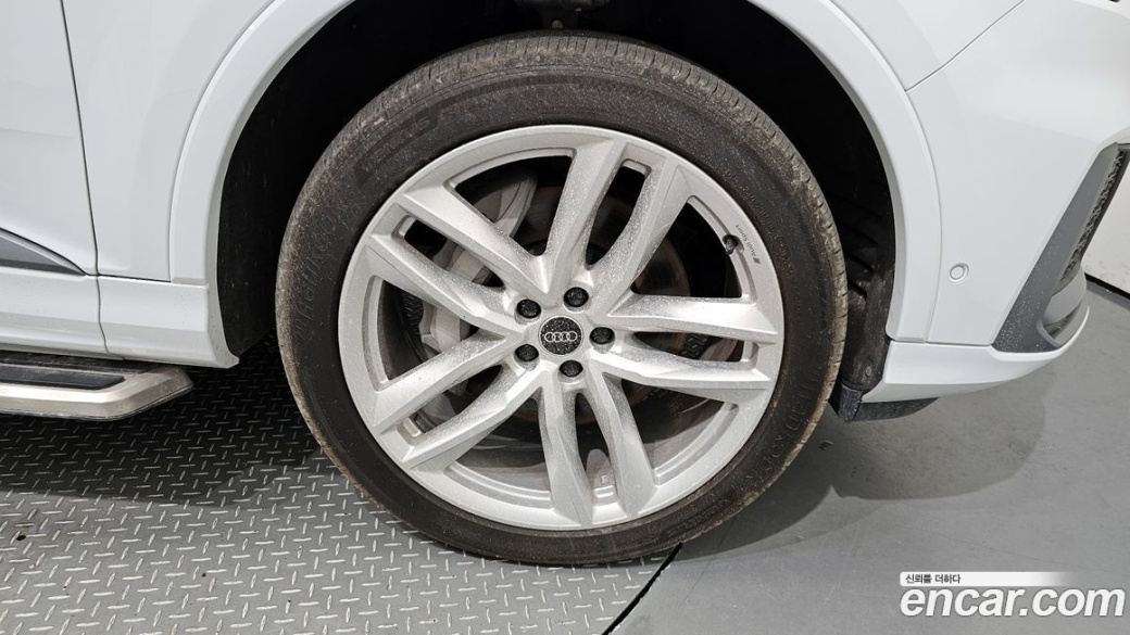 Audi Q7 45 TDI Quattro Premium, 2023