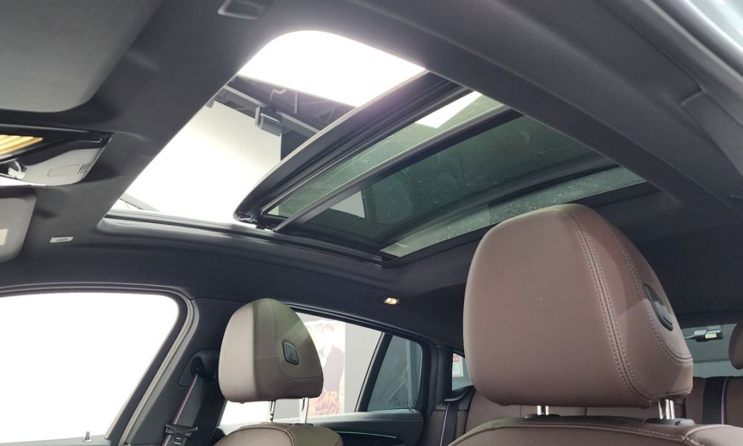 BMW X4 xDrive M40i, 2025