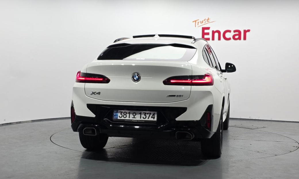 BMW X4 xDrive20i M Sport, 2024