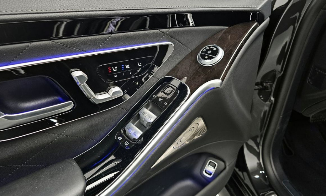 Mercedes-Benz S-Class S500L 4MATIC, 2024