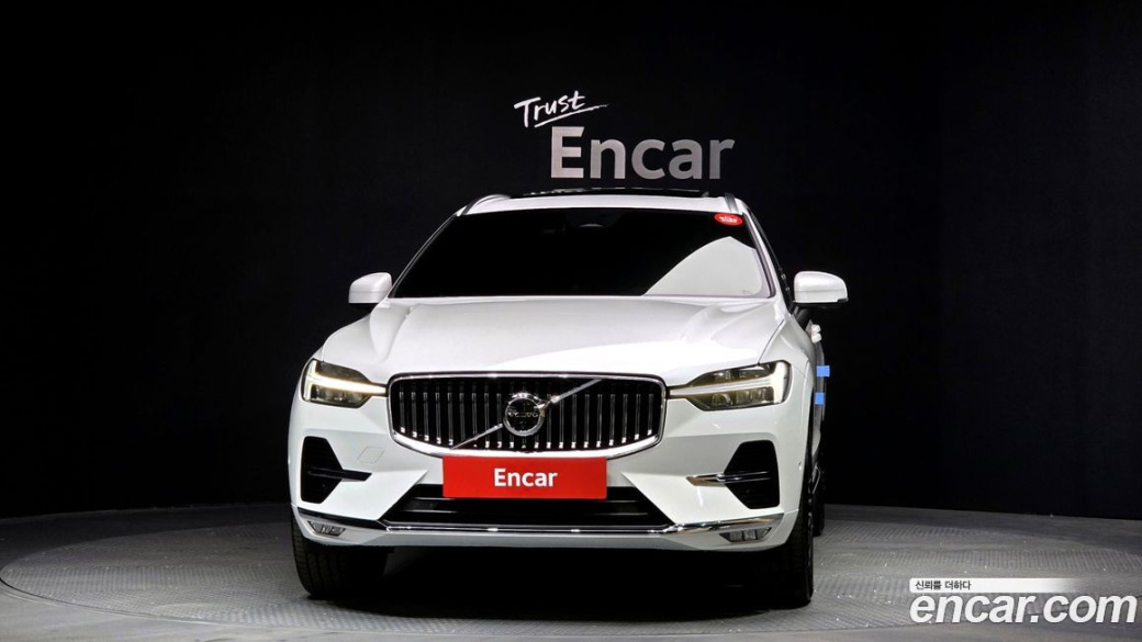 Volvo XC60 B6 Ultimate Bright, 2024