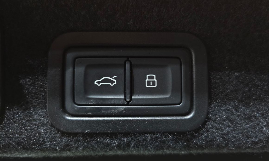 Audi A6 40 TDI Premium, 2022