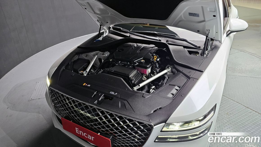 Genesis G80 Gasoline 2.5 Turbo AWD, 2024