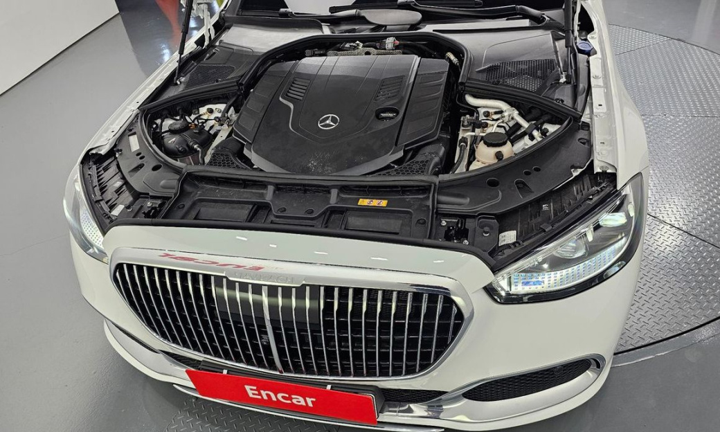 Mercedes-Benz S-Class Maybach S580 4MATIC, 2024