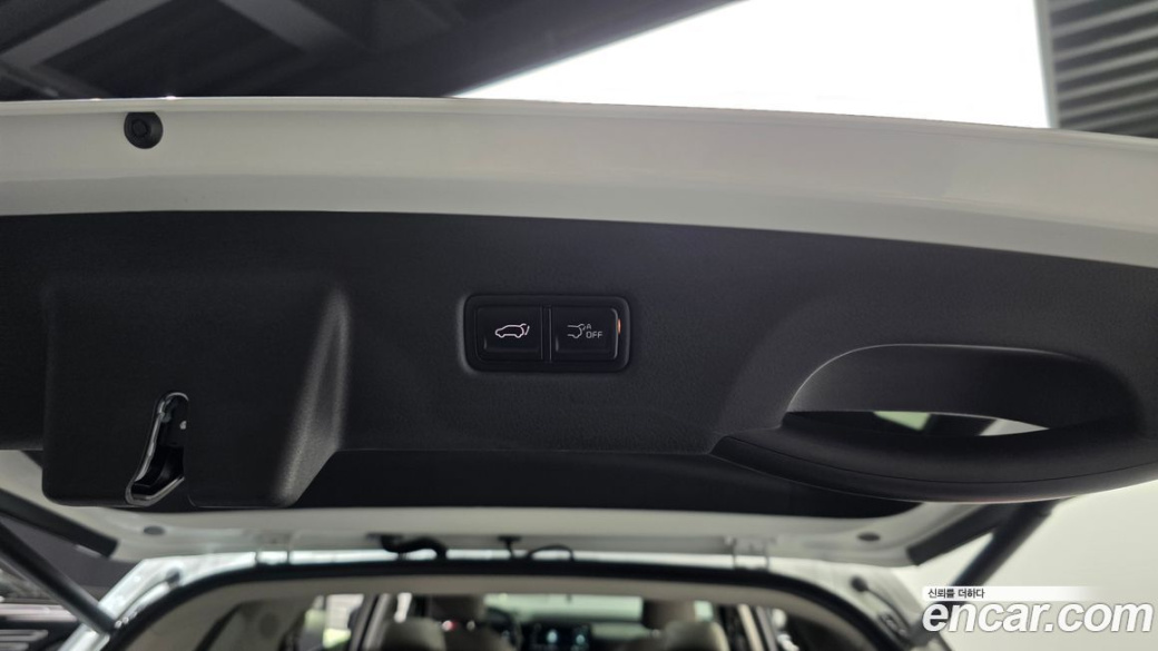 Kia Carnival 9-Seater Noblesse, 2025