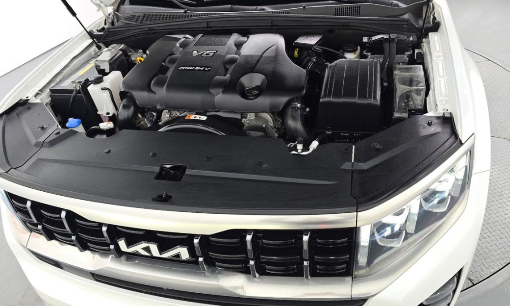 Kia Mohave Diesel 3.0 4WD 6-Seater, 2022