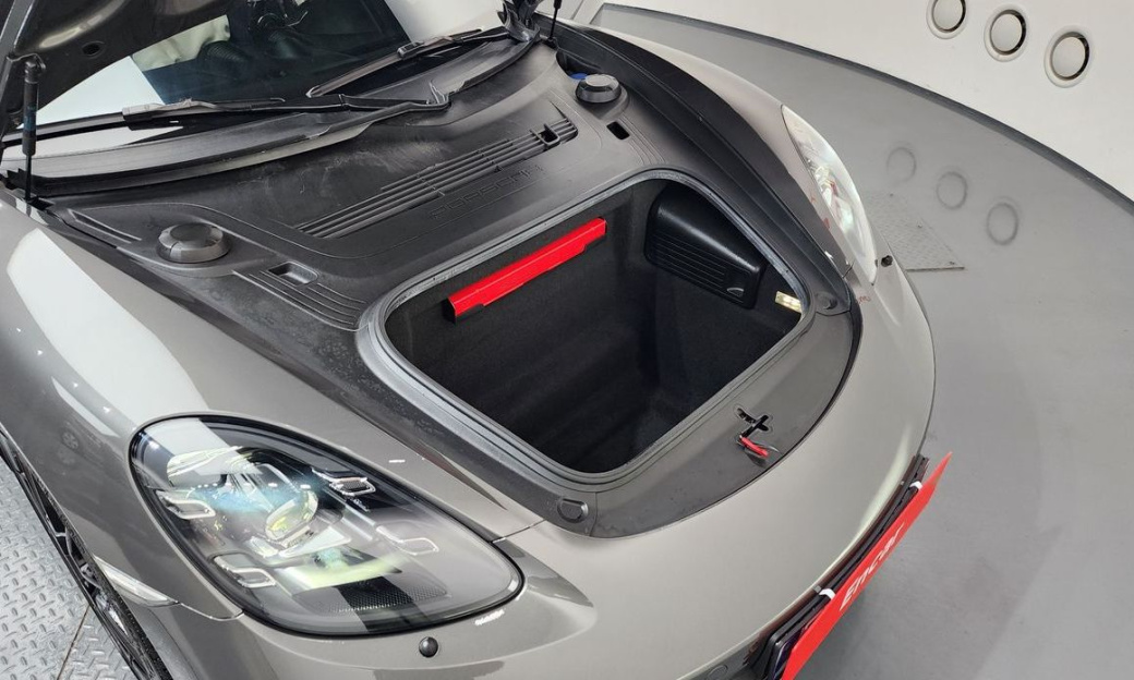 Porsche 718 4.0 GTS, 2022