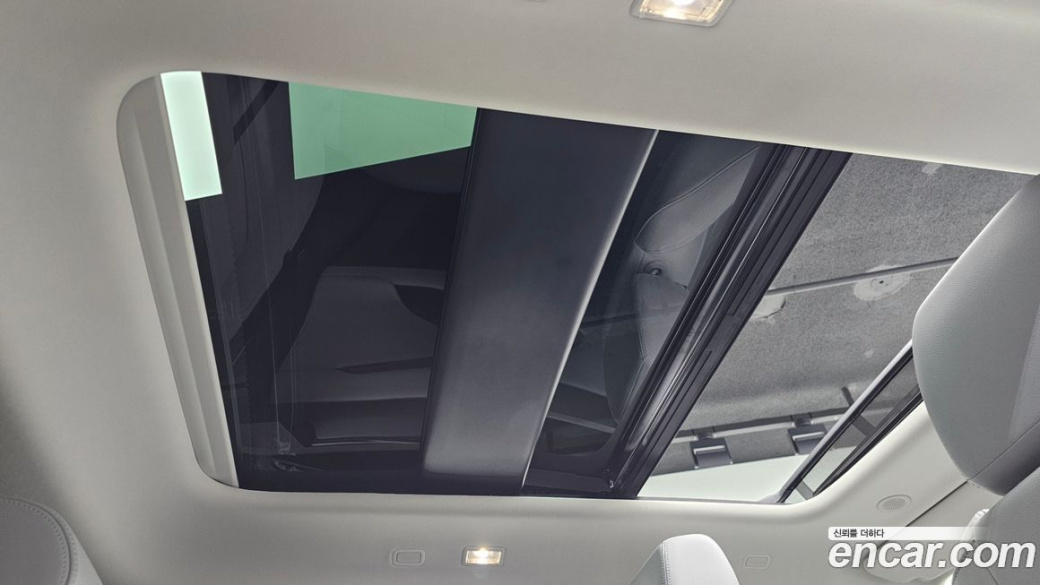 Land Rover Range Rover Evoque P250 S, 2025