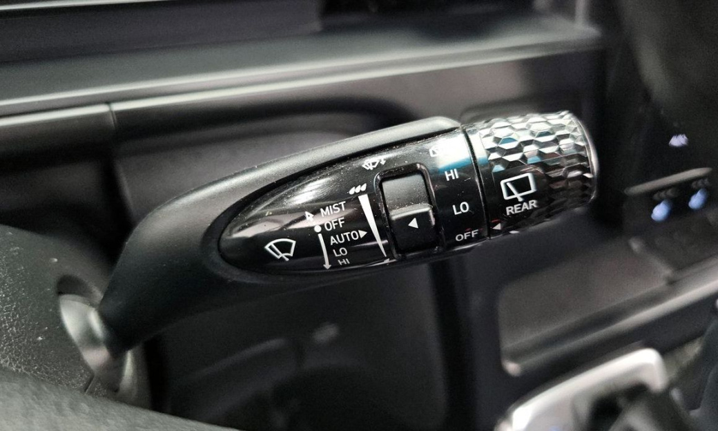 Hyundai Staria 4WD Tourer 9-Seater, 2025