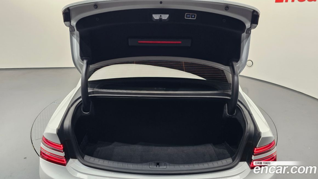 Genesis G80 Gasoline 2.5 Turbo AWD, 2022
