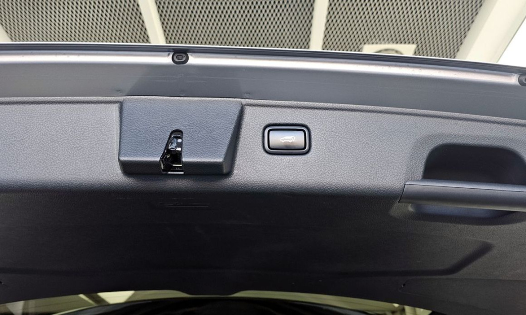 Kia Mohave Diesel 3.0 4WD 5-Seater, 2022