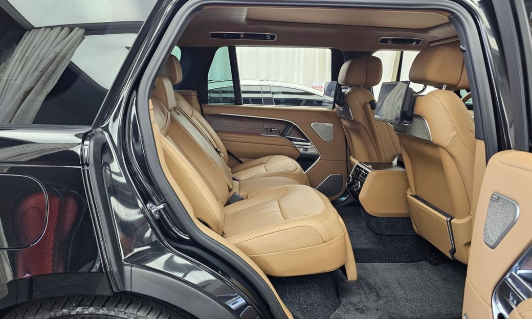 Land Rover Range Rover P530 Autobiography Long Wheel Base, 2025