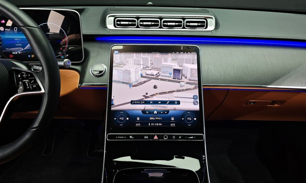 Mercedes-Benz S-Class S350 d, 2022