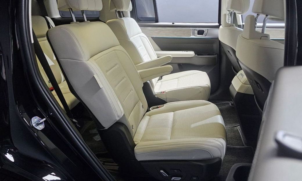 Hyundai Santafe Gasoline 2.5T 2WD, 2024