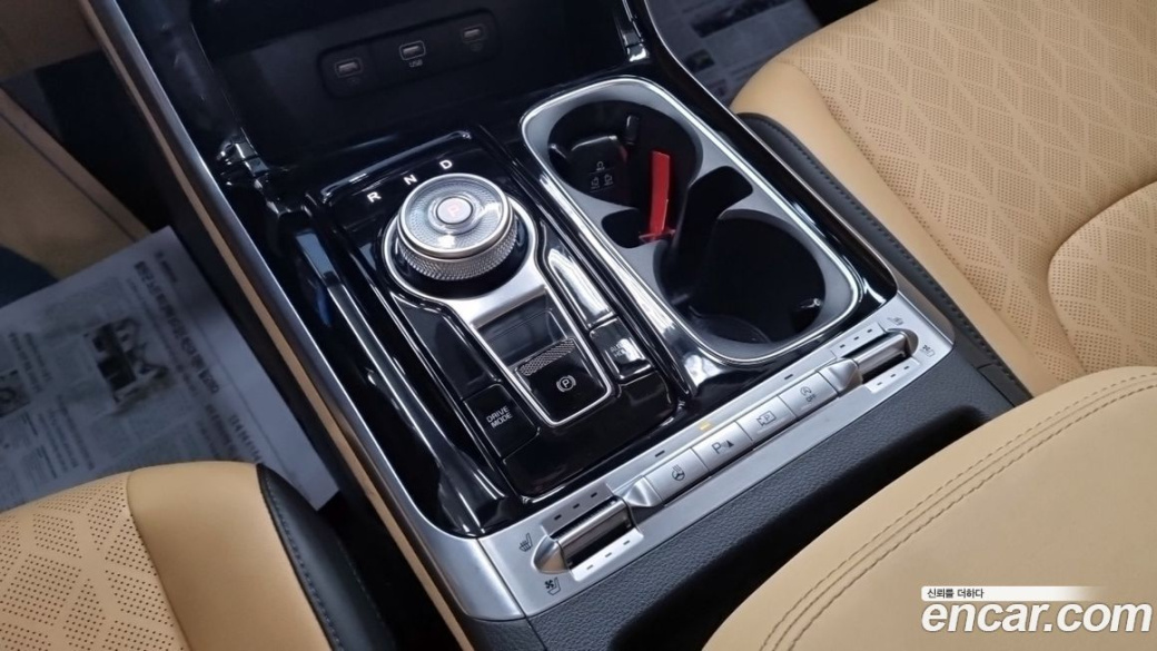Kia Carnival 9-Seater Noblesse, 2023