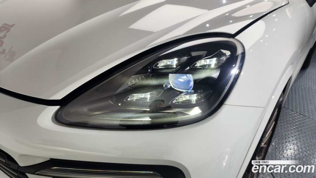 Porsche Cayenne 3.0 COUPE PLATINUM EDITION, 2023