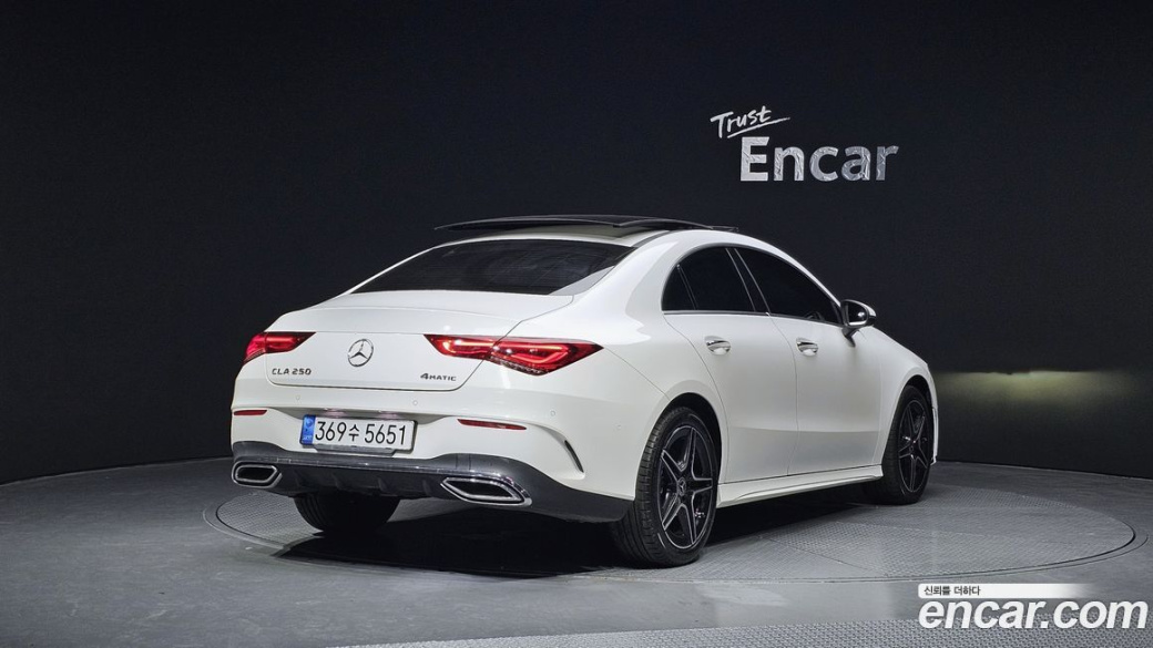 Mercedes-Benz CLA-Class CLA250 4MATIC, 2023