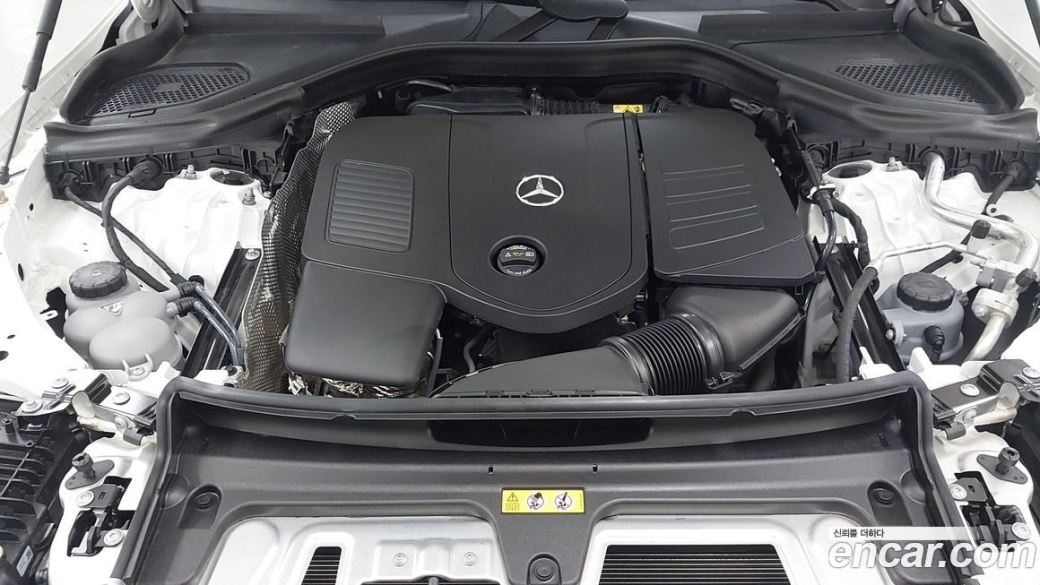 Mercedes-Benz GLC-Class GLC300 4MATIC Coupe, 2024