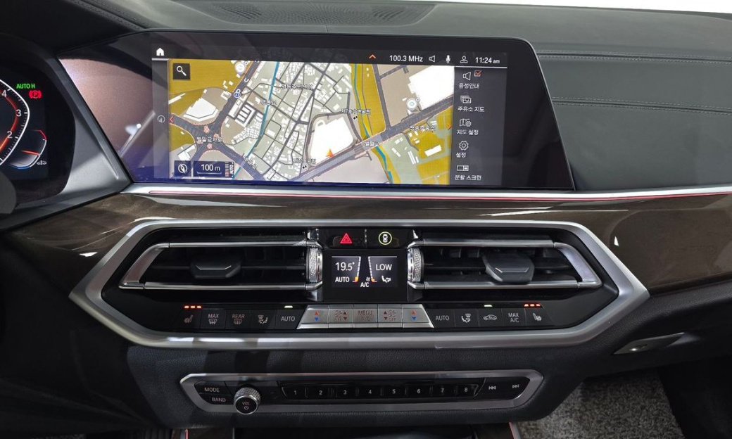 BMW X5 xDrive 40i xLine, 2022