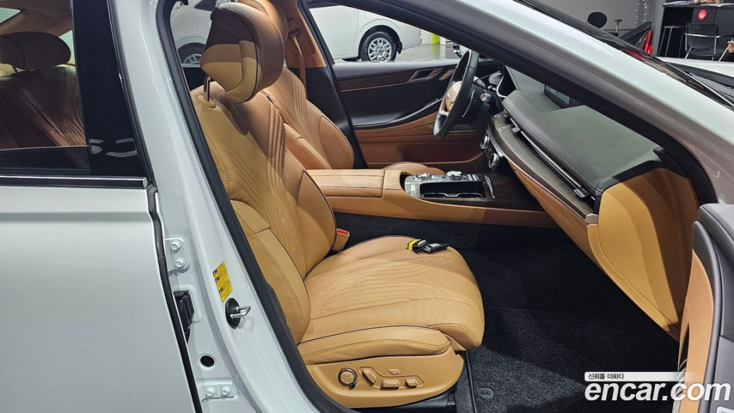 Genesis G80 Gasoline 2.5 Turbo AWD, 2024