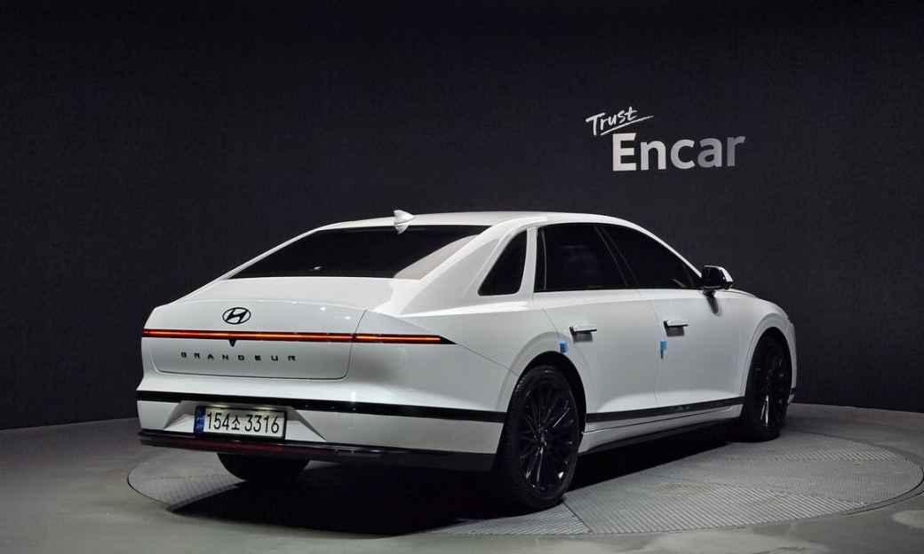 Hyundai Grandeur 2,5 Gasoline 2WD, 2023