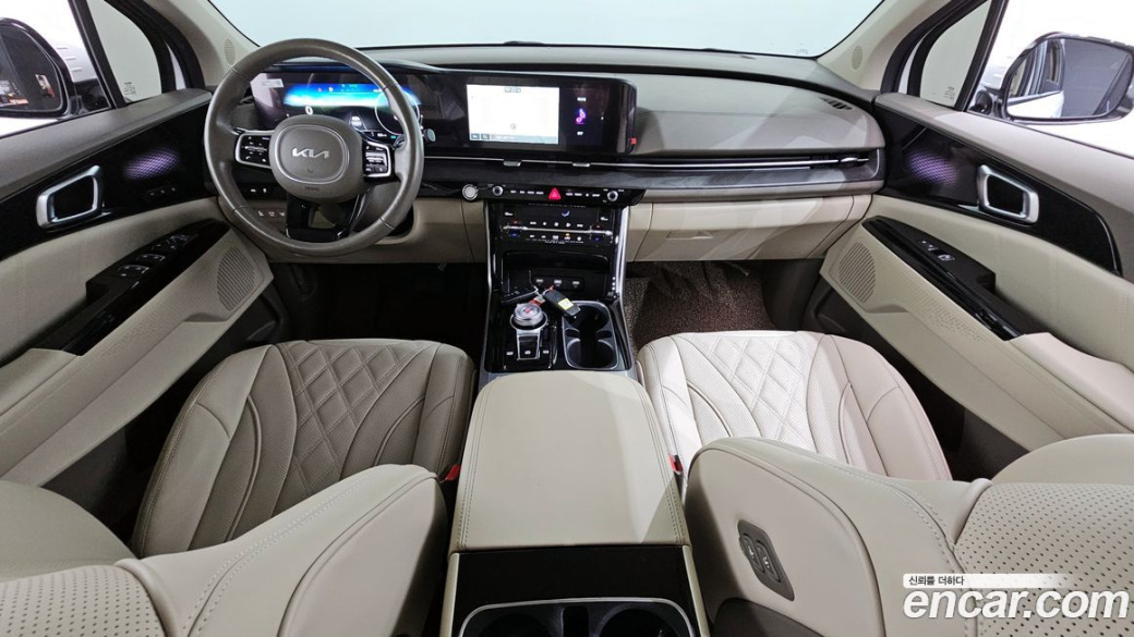 Kia Carnival 9-Seater Signature, 2022