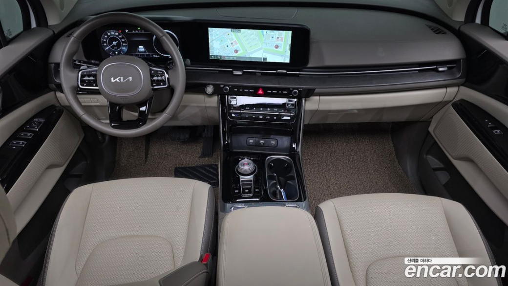 Kia Carnival 7-Seater Noblesse, 2023