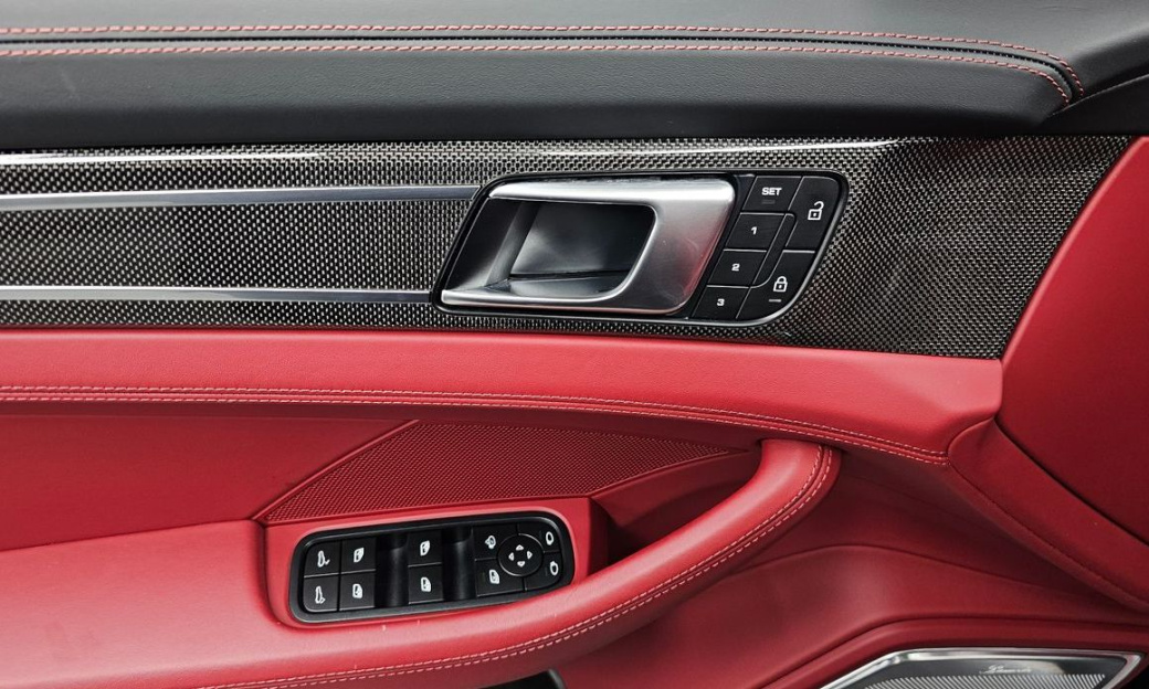 Porsche Panamera 4.0 GTS, 2023