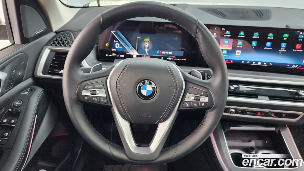 BMW X5 xDrive 40i xLine, 2024