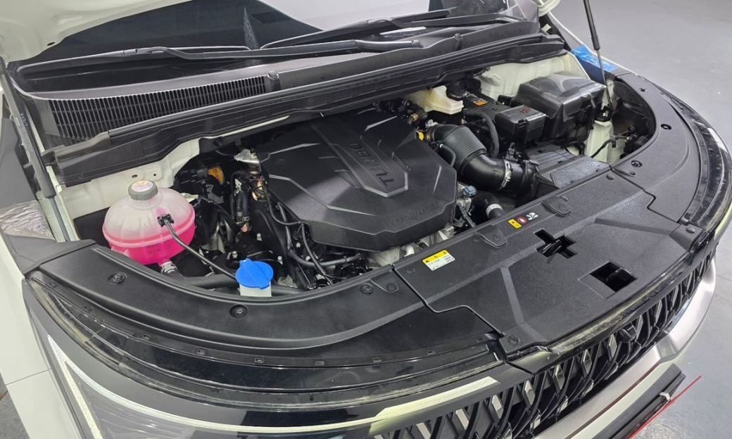 Kia Carnival 9-Seater Noblesse, 2025