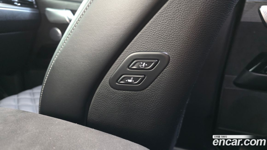 Kia Mohave Diesel 3.0 4WD 6-Seater, 2022