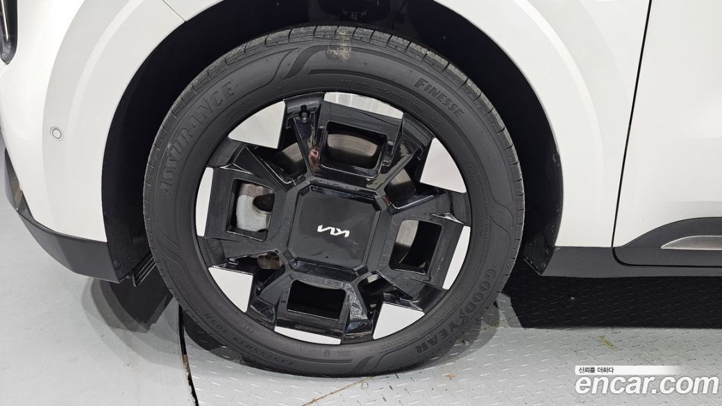Kia Carnival 7-Seater Noblesse, 2025