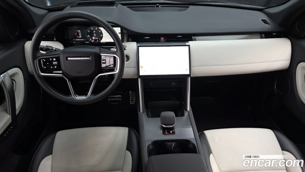 Land Rover Discovery Sport P250 Dynamic SE, 2025