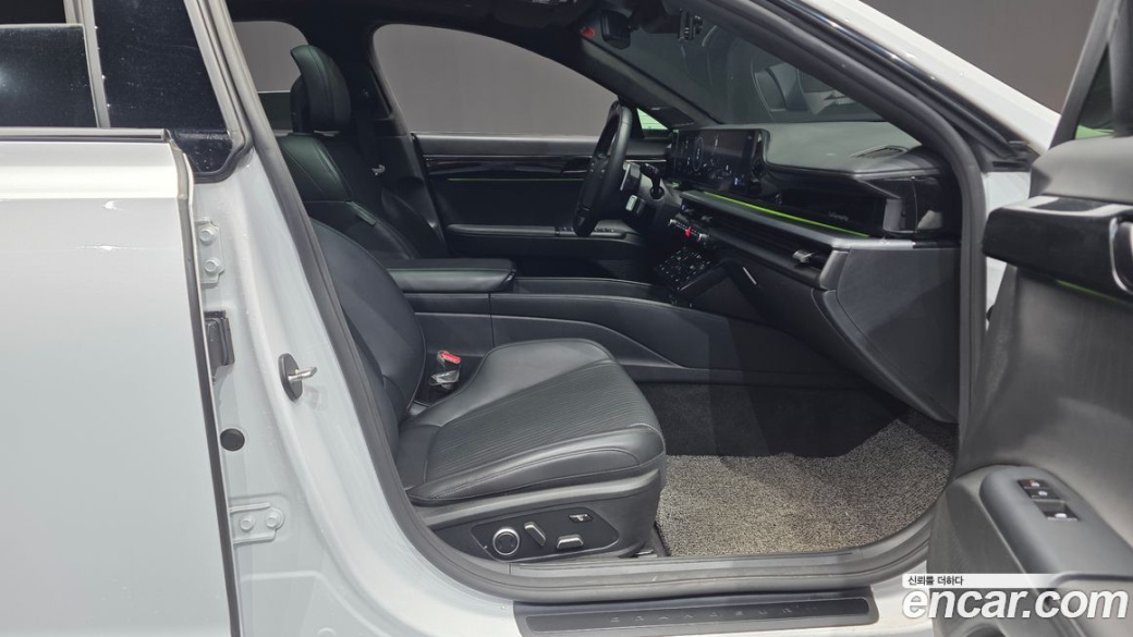 Hyundai Grandeur 2,5 Gasoline 2WD, 2023