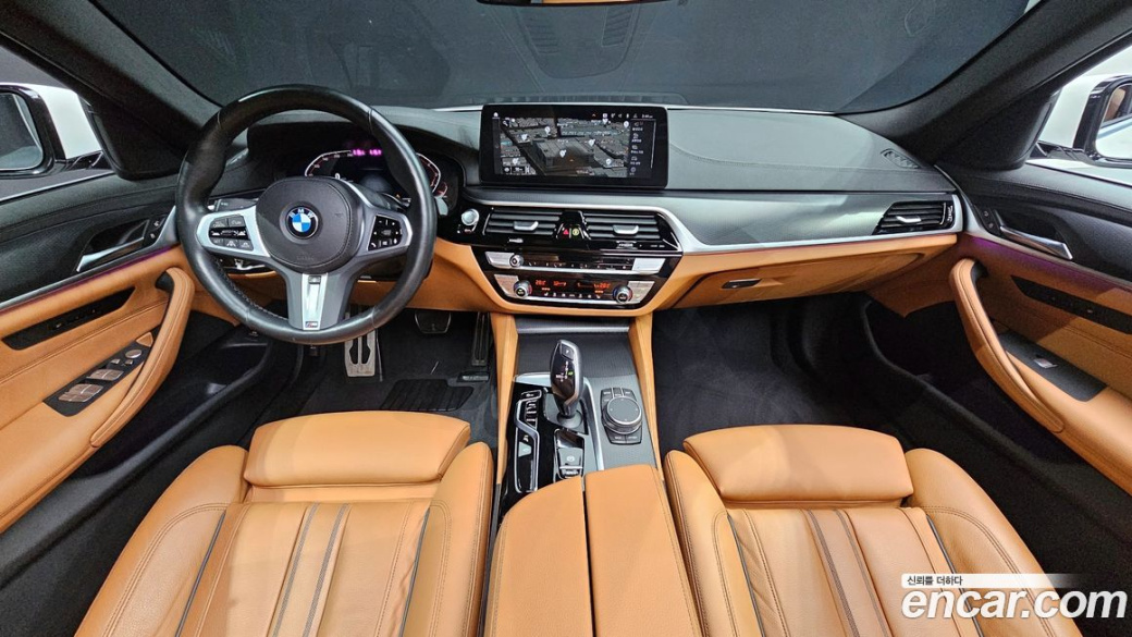 BMW 5-Series 520i M Sport, 2023