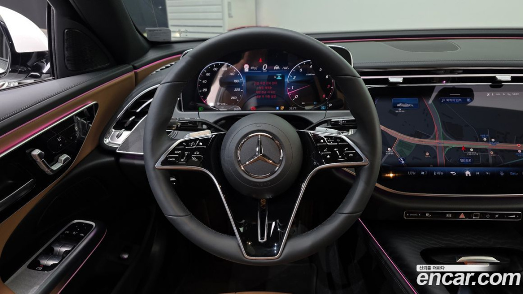 Mercedes-Benz E-Class E200 Avantgarde, 2025