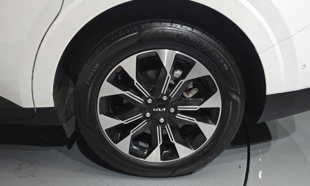 Kia Carnival 7-Seater Noblesse, 2023
