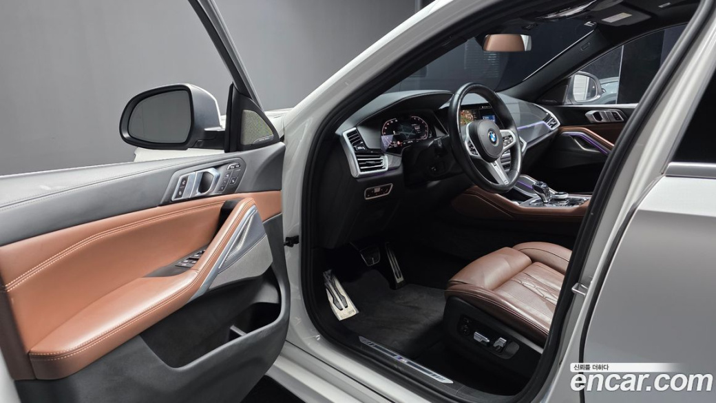 BMW X6 xDrive40i M Sport, 2023