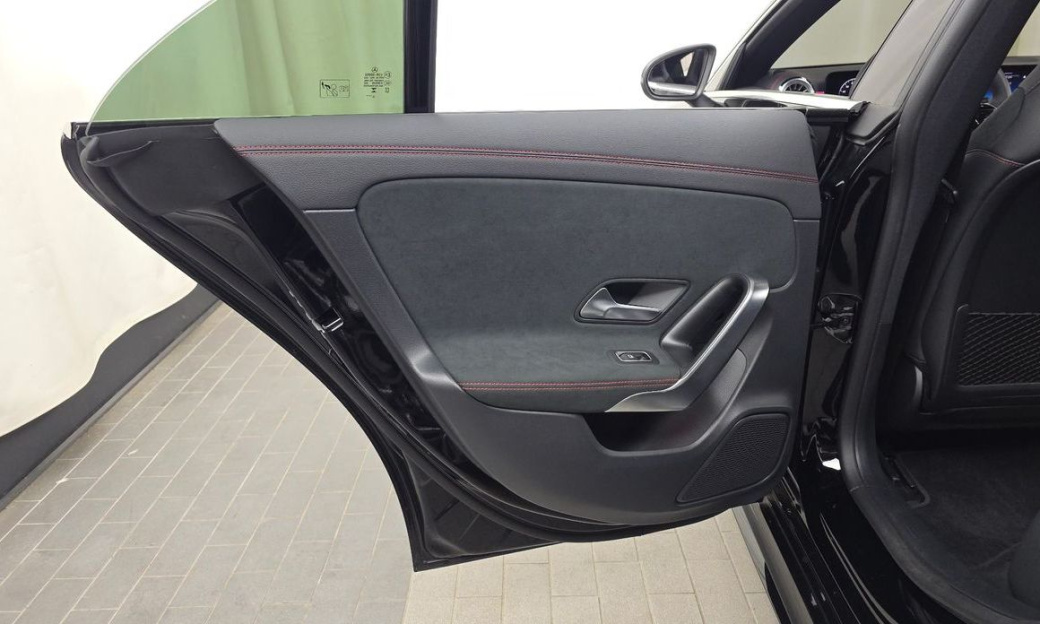 Mercedes-Benz CLA-Class CLA250 4MATIC, 2024