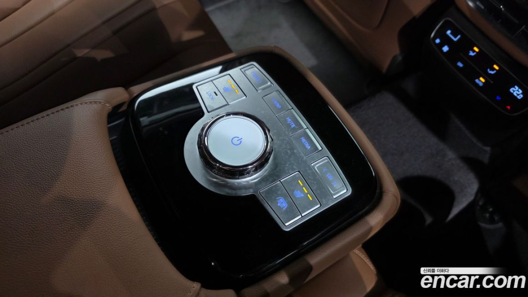 Genesis G80 Gasoline 2.5 Turbo 2WD, 2023