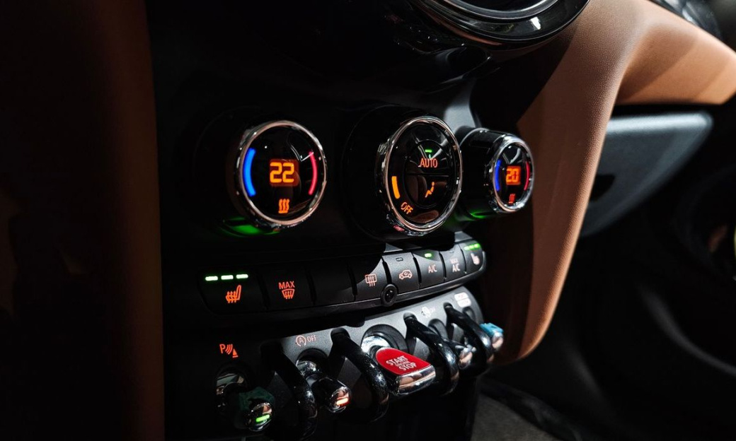 Mini Cooper 5Door Classic, 2024