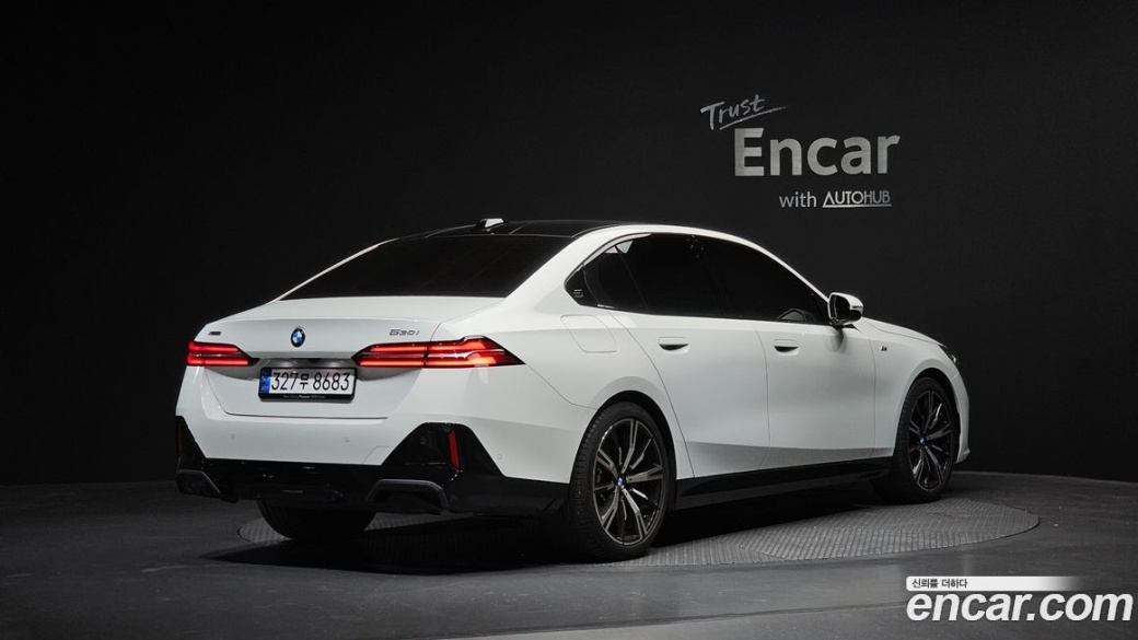 BMW 5-Series 530i xDrive M Sport, 2024