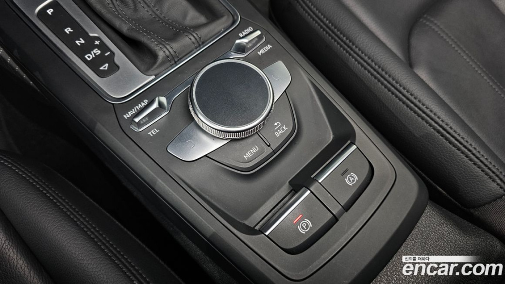 Audi Q2 35 TDI, 2023