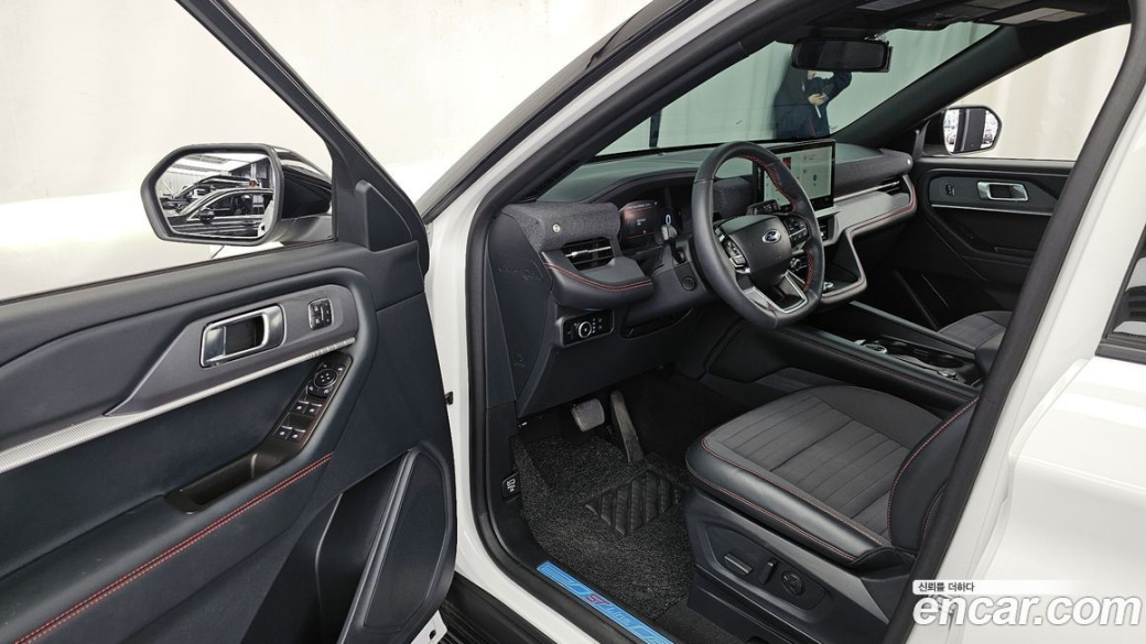 Ford Explorer 2.3 ST-Line 4WD, 2025