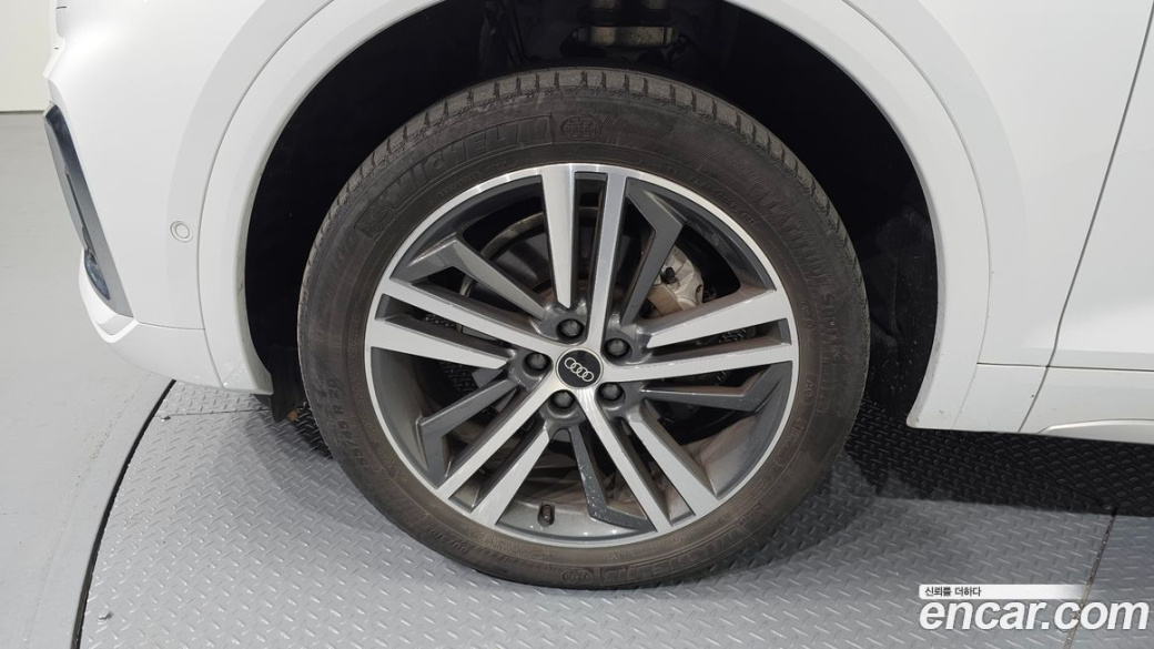 Audi Q5 40 TDI Quattro Premium, 2023
