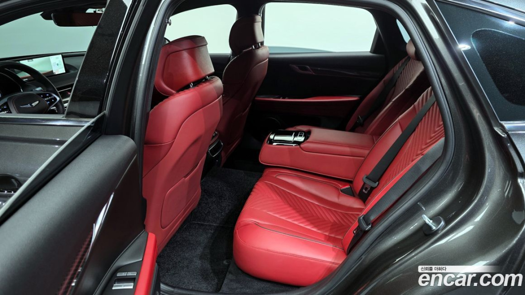 Genesis G80 Gasoline 2.5 Turbo AWD, 2022